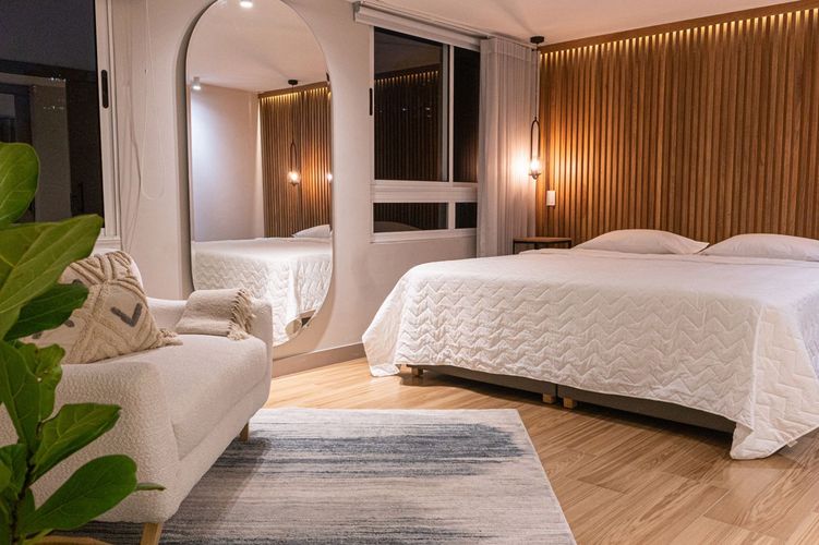 Apartamento de 2 alcobas en venta en El Poblado, Medellín, 140 m² · foto 11 de 11