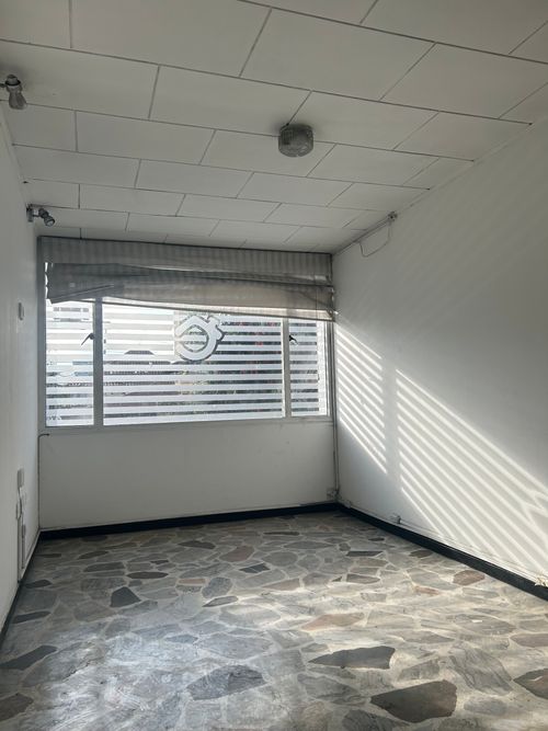 Casa de 6 alcobas en venta en Salitre Greco, Bogotá, 490 m² · foto 8 de 21