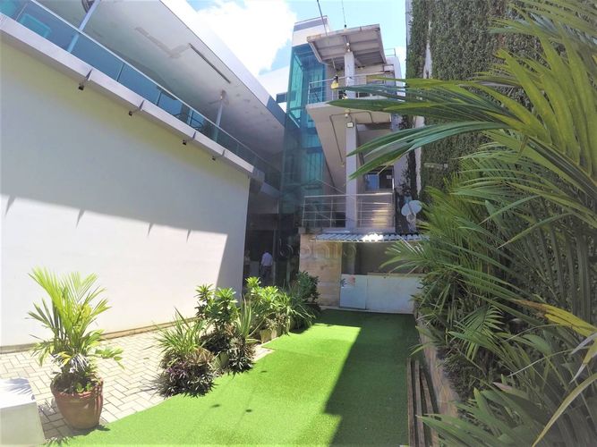 Edificio en venta en Santa Clara, Montería, 1050 m² · foto 10 de 24