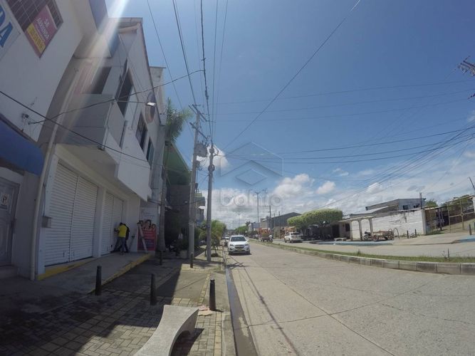 Edificio en arriendo en Santa Clara, Montería, 1050 m² · foto 2 de 24
