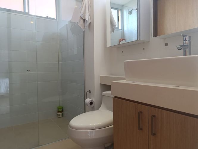 Apartamento de 2 alcobas en arriendo en El Poblado, Medellín, 119 m² · foto 16 de 20