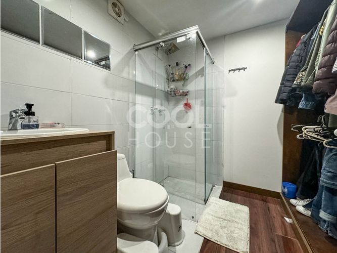 Apartamento de 3 alcobas en venta en La Cabrera, Bogotá, 201 m² · foto 20 de 22