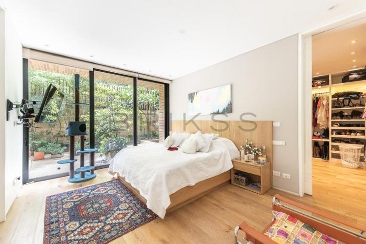 Apartaestudio en venta en Los Rosales, Bogotá, 145 m² · foto 10 de 13