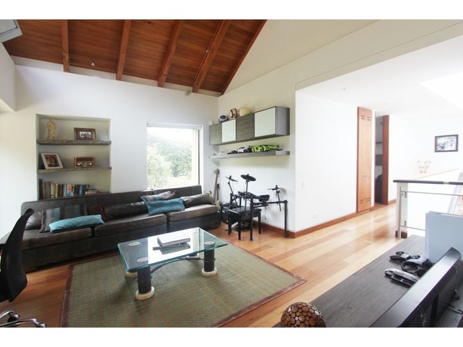 Casa de 3 alcobas en venta en Arboretto, La Calera, 265 m² · foto 23 de 24