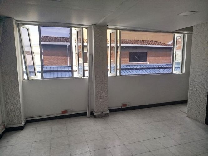 Local en venta en El Poblado, Medellín, 90 m² · foto 15 de 19