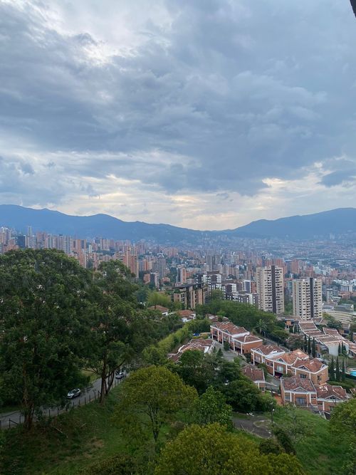 Apartamento de 2 alcobas en venta en El Tesoro, Medellín, 105 m² · foto 18 de 18