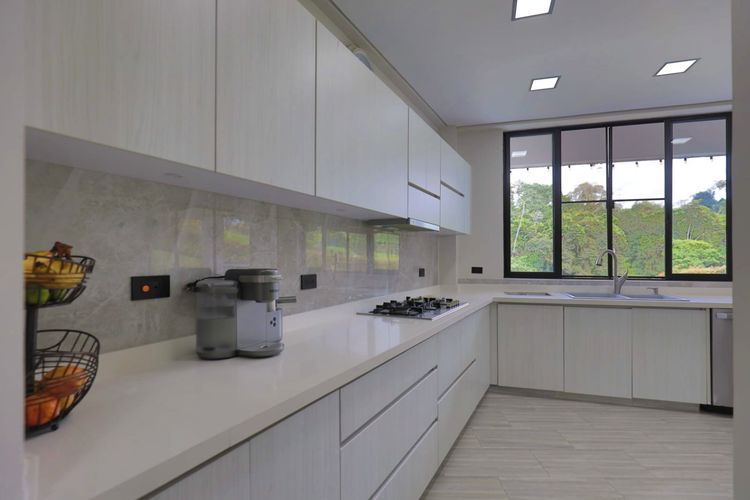 Casa de 5 alcobas en venta en Tribunas Corcega, Pereira · foto 14 de 24
