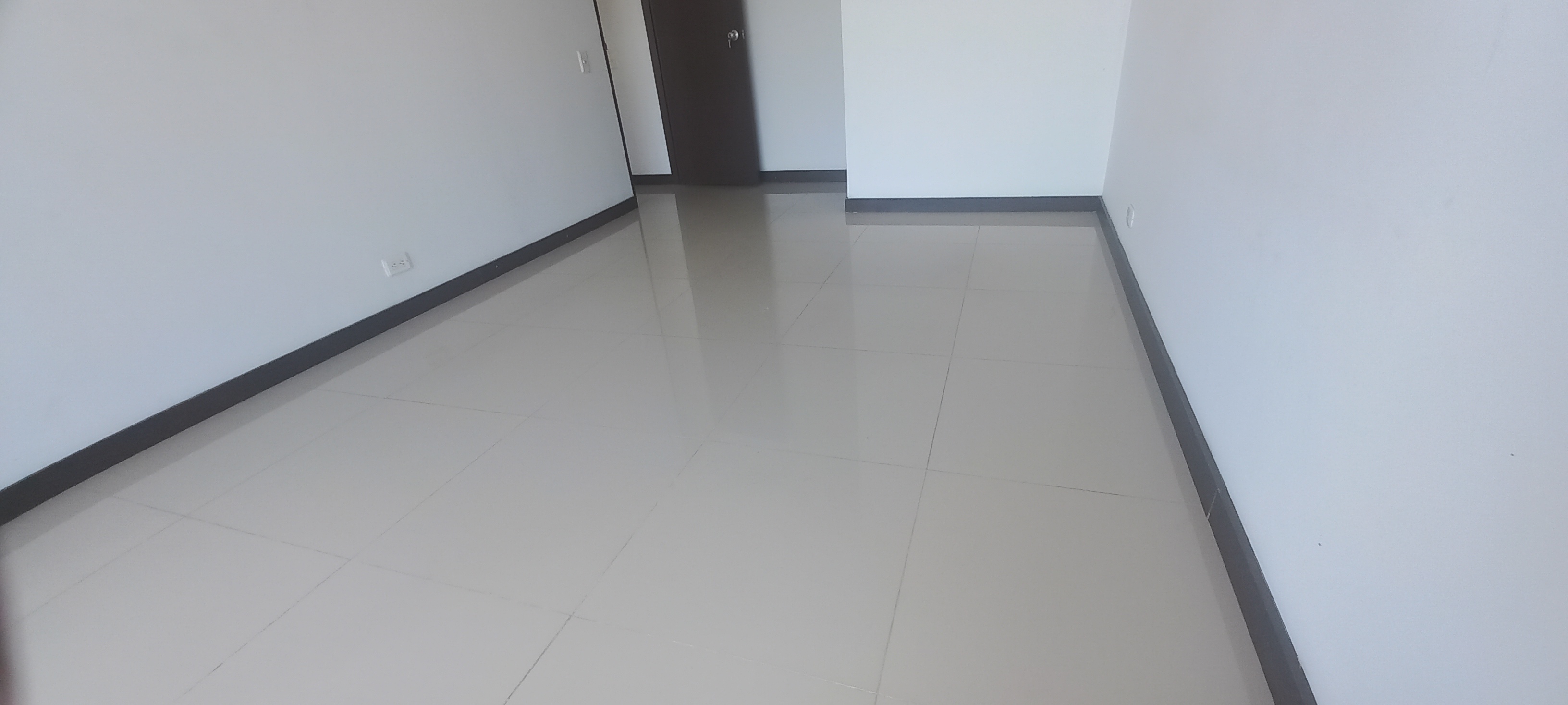 Apartamento en venta en Cr Gratamira, Villavicencio · foto 2 de 24