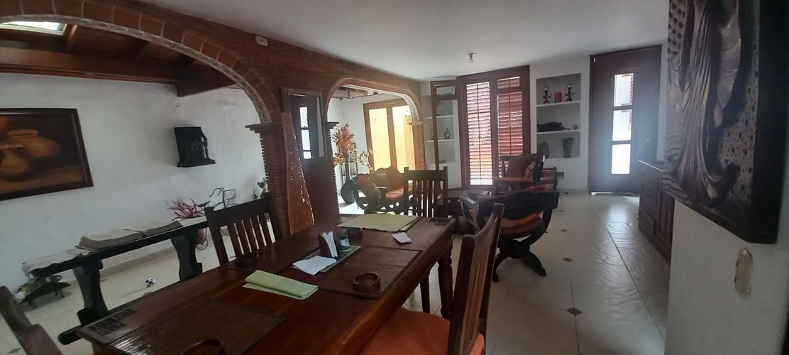 Casa de 5 alcobas en venta en El Carmen, Villavicencio, 280 m² · foto 3 de 24