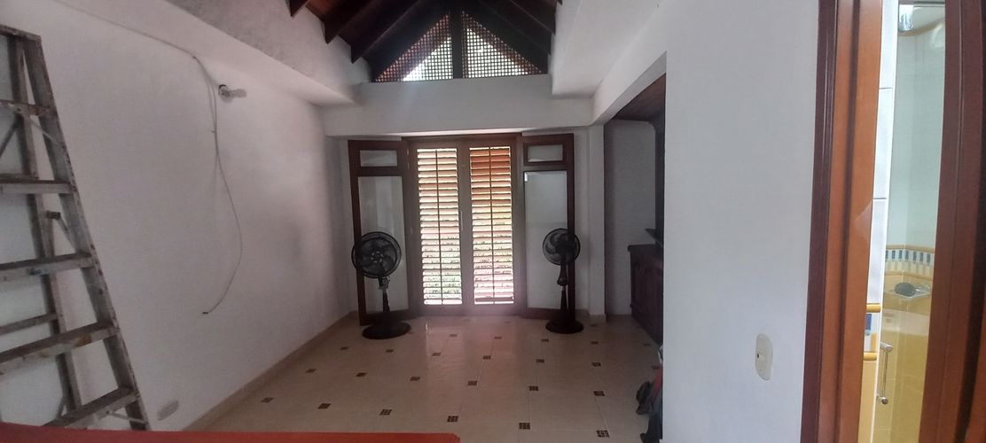 Casa de 5 alcobas en venta en El Carmen, Villavicencio, 280 m² · foto 14 de 24