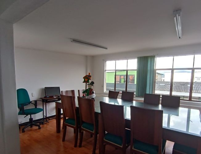 Edificio en venta en El Centro, Manizales, 316 m² · foto 2 de 13