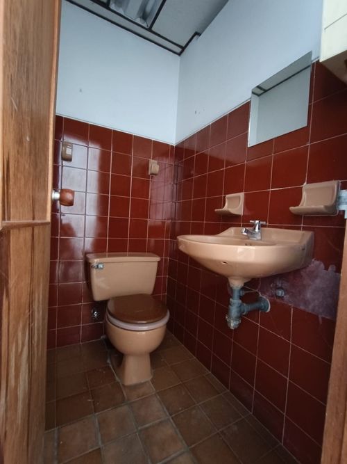 Local en arriendo en Versalles, Manizales, 24 m² · foto 3 de 4