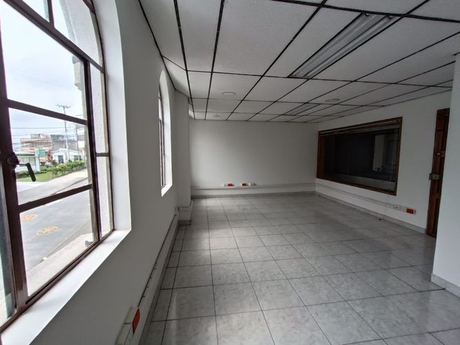 Oficina en arriendo en Versalles, Manizales, 29 m² · foto 4 de 5