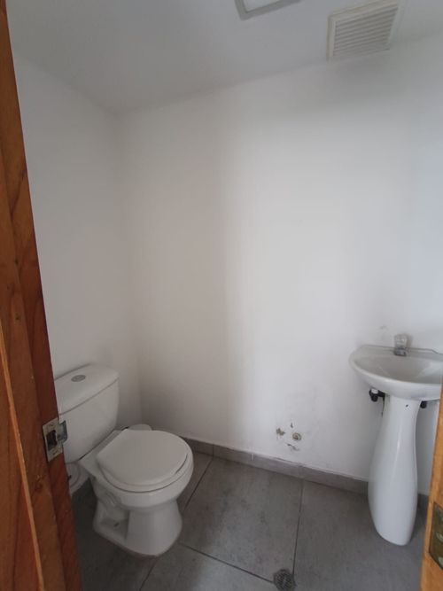 Oficina en arriendo en Versalles, Manizales, 29 m² · foto 5 de 5