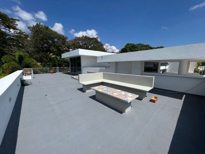 Casa de 4 alcobas en venta en Picaleña Y Mirolindo, Ibagué, 390 m² · foto 18 de 24