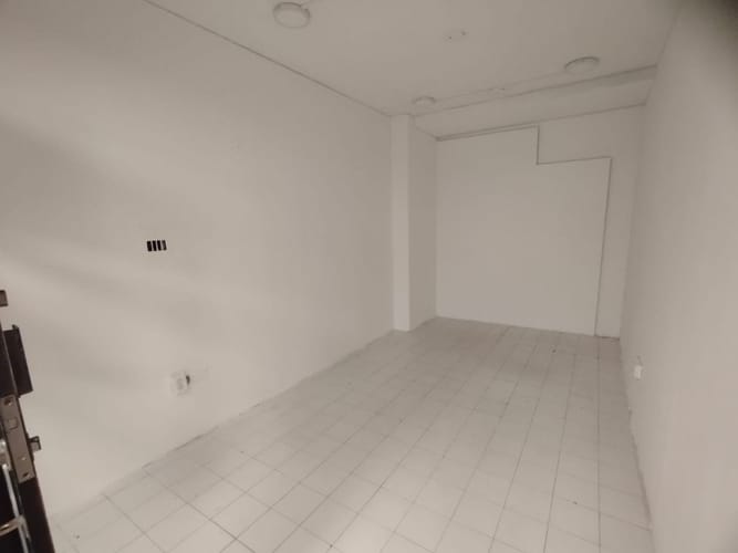Local en venta en El Centro, Manizales, 11 m² · foto 2 de 4