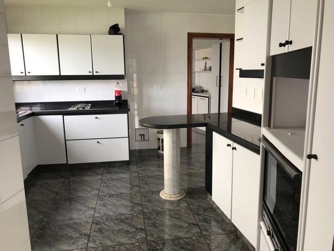 Casa de 4 alcobas en venta en Avenida Alberto Mendoza, Manizales, 370 m² · foto 7 de 22