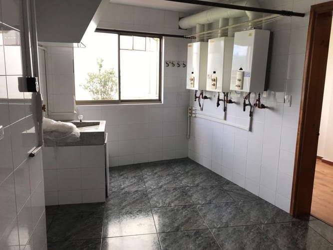 Casa de 4 alcobas en venta en Avenida Alberto Mendoza, Manizales, 370 m² · foto 10 de 22