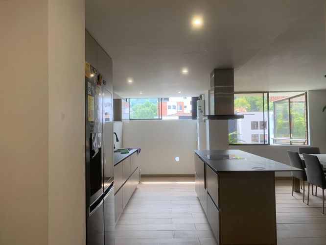 Apartamento de 3 alcobas en arriendo en El Poblado, Medellín, 128 m² · foto 7 de 19