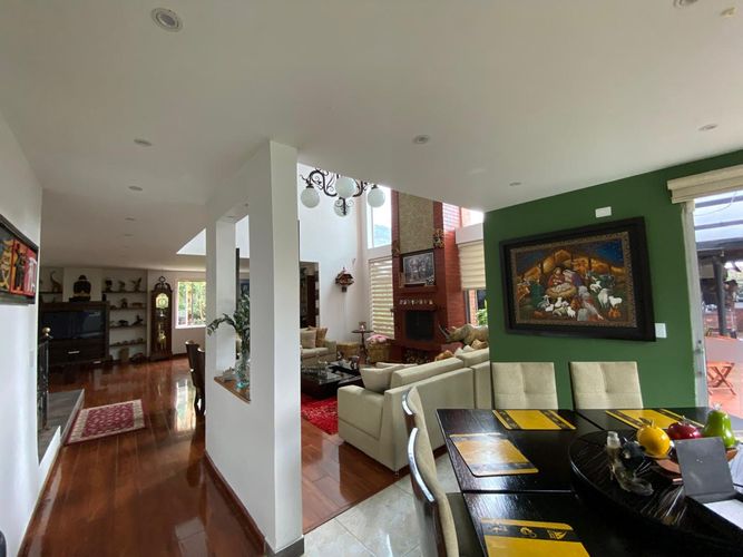 Casa de 5 alcobas en venta en Pueblo Viejo, Cota, 279 m² · foto 8 de 24