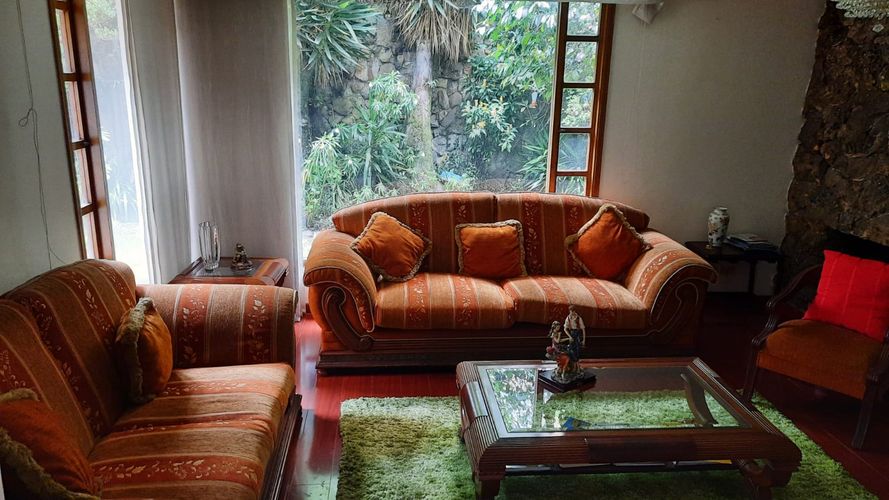 Casa en venta en Santa Barbara, Bogotá · foto 9 de 13