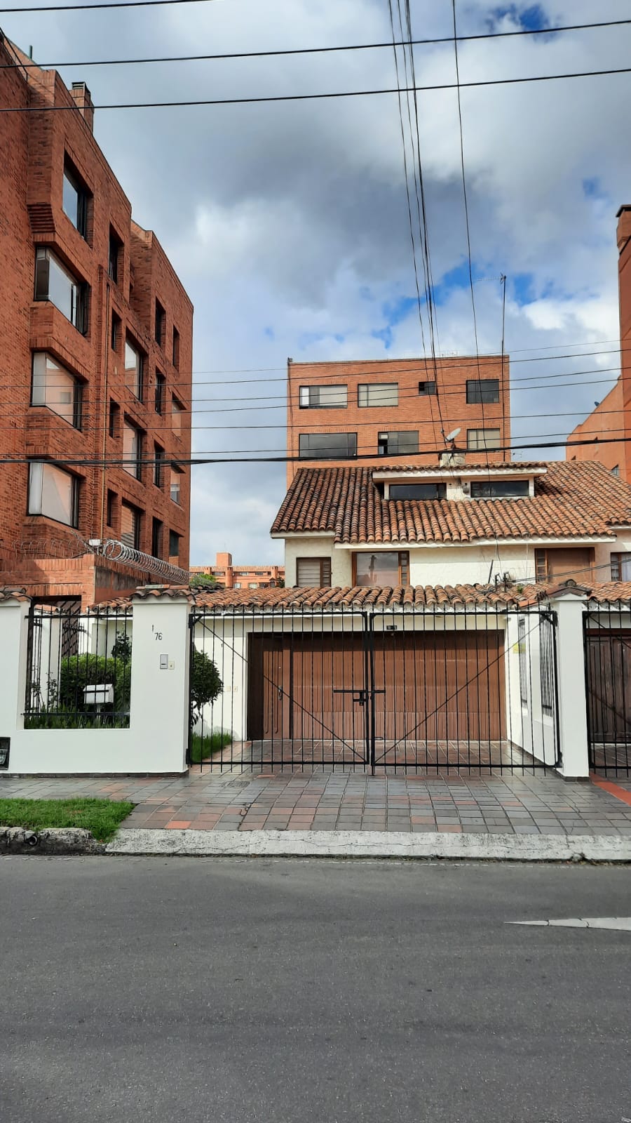 Casa en venta en Santa Barbara, Bogotá · foto 10 de 13