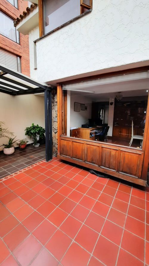 Casa en venta en Santa Barbara, Bogotá · foto 11 de 13