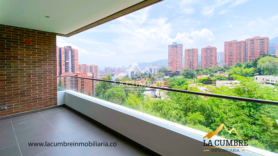 Apartamento de 2 alcobas en arriendo en Los Balsos, Medellín, 91 m² · foto 6 de 12