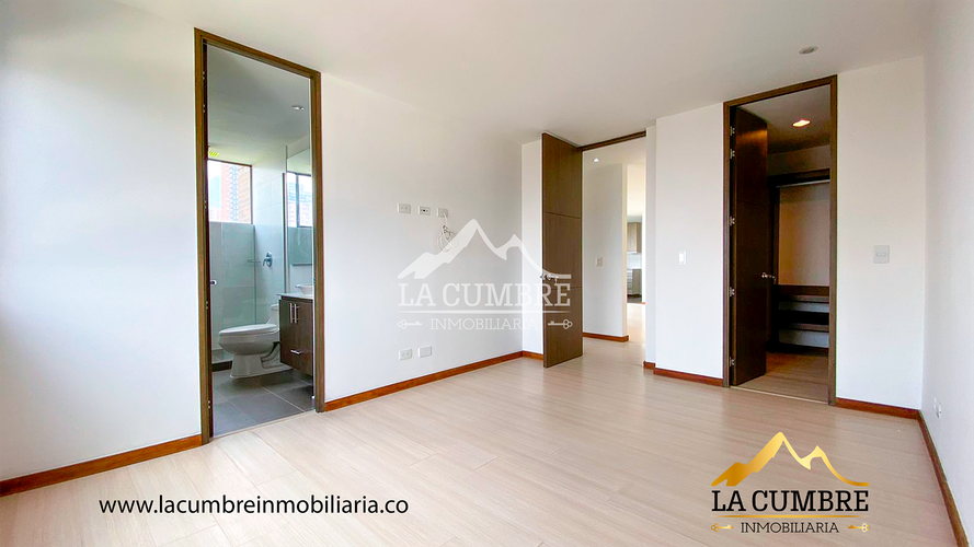 Apartamento de 2 alcobas en arriendo en Los Balsos, Medellín, 91 m² · foto 10 de 12