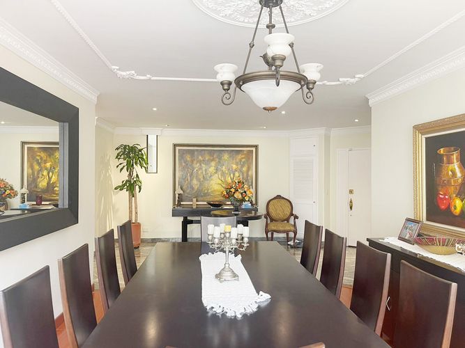 Apartamento de 3 alcobas en venta en Centro Norte Usaquen, Bogotá, 252 m² · foto 4 de 20