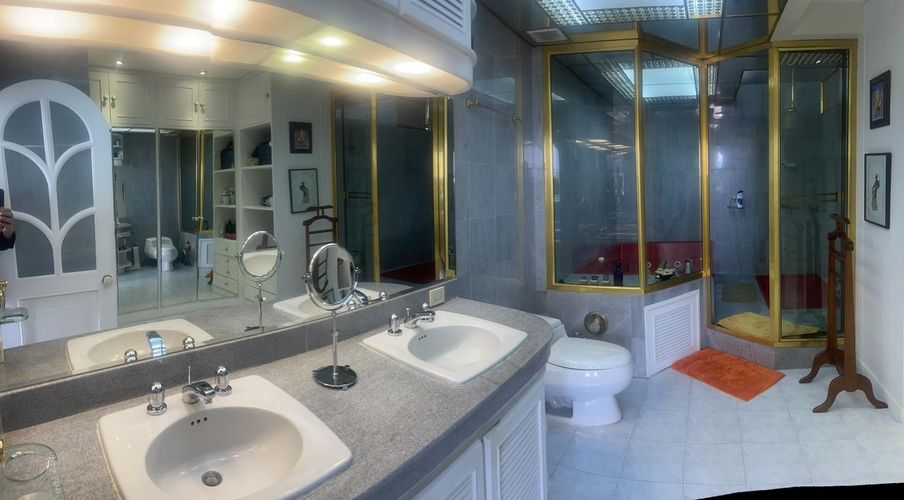 Apartamento de 3 alcobas en venta en Centro Norte Usaquen, Bogotá, 252 m² · foto 13 de 20