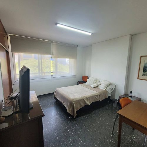 Apartamento de 4 alcobas en venta en Granada, Cali, 180 m² · foto 13 de 15