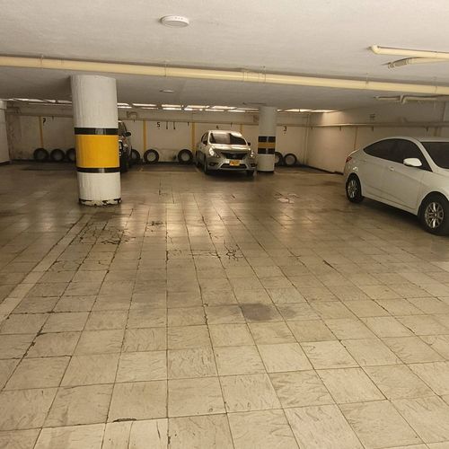 Apartamento de 4 alcobas en venta en Granada, Cali, 180 m² · foto 15 de 15