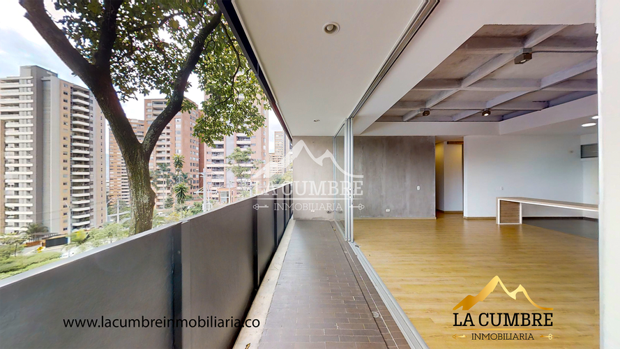 Apartamento de 2 alcobas en arriendo en El Poblado, Medellín, 118 m² · foto 3 de 10