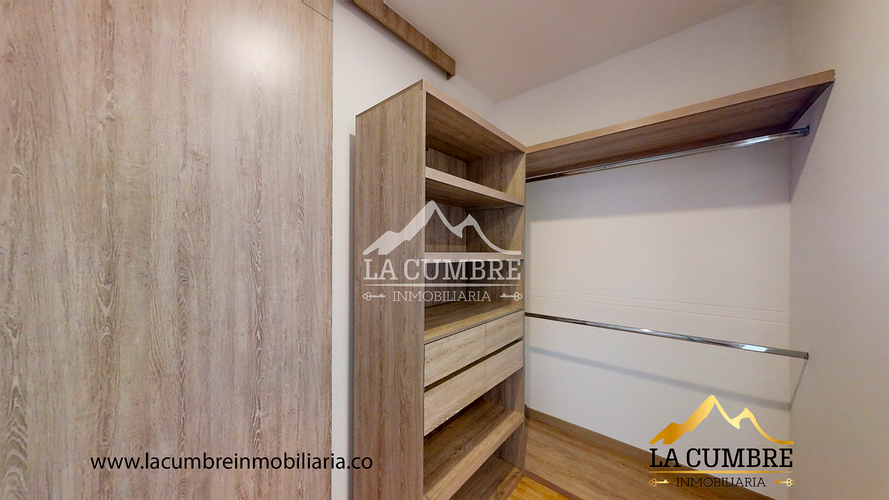 Apartamento de 2 alcobas en arriendo en El Poblado, Medellín, 118 m² · foto 9 de 10