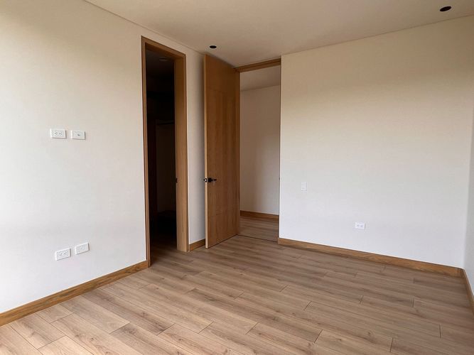 Casa de 4 alcobas en venta en Palmaseca, Rionegro, 390 m² · foto 8 de 19
