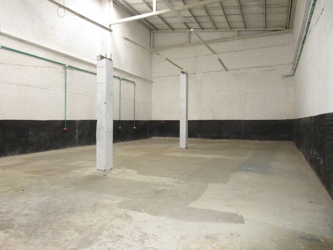 Bodega en arriendo en San Juan Bosco, Cali, 200 m² · foto 2 de 7