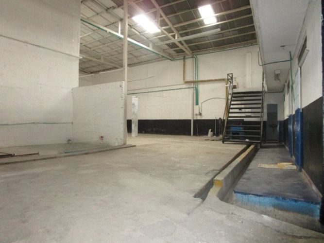Bodega en arriendo en San Juan Bosco, Cali, 200 m² · foto 6 de 7