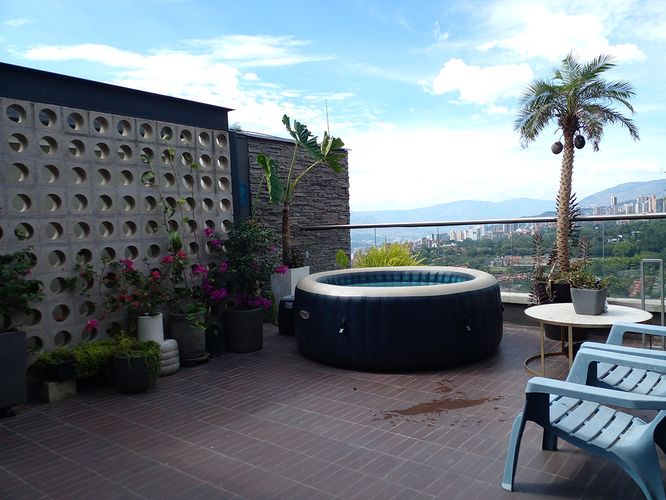 Apartamento de 3 alcobas en arriendo en Escobero, Envigado, 127 m² · foto 19 de 20