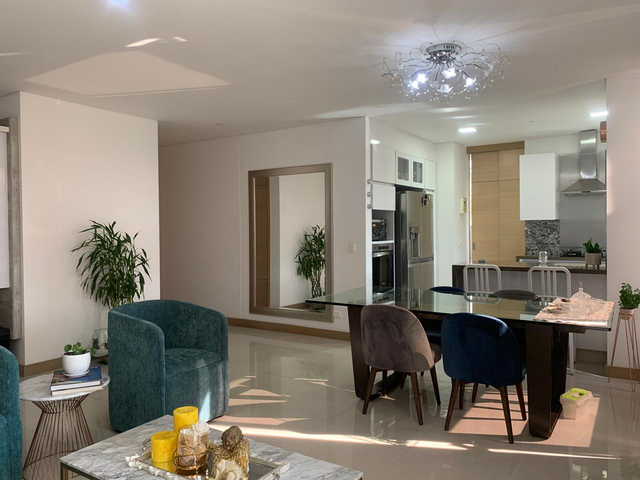 Apartamento en arriendo en El Poblado, Medellín · foto 4 de 20