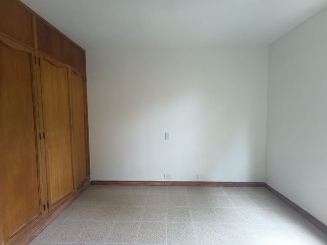 Apartamento de 3 alcobas en arriendo en El Poblado, Medellín, 128 m² · foto 6 de 18