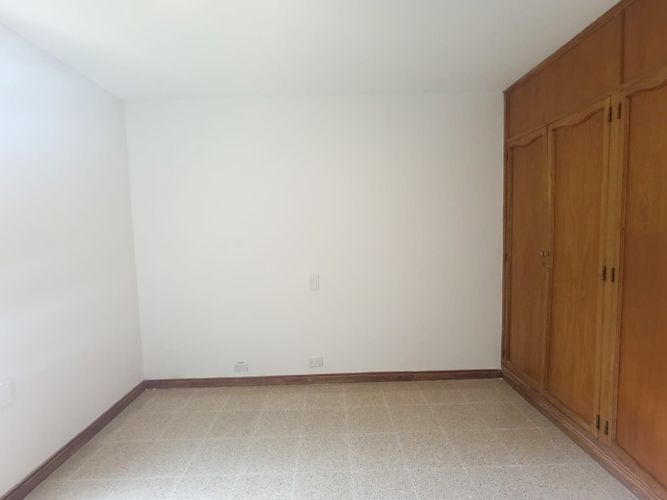Apartamento de 3 alcobas en arriendo en El Poblado, Medellín, 128 m² · foto 10 de 18