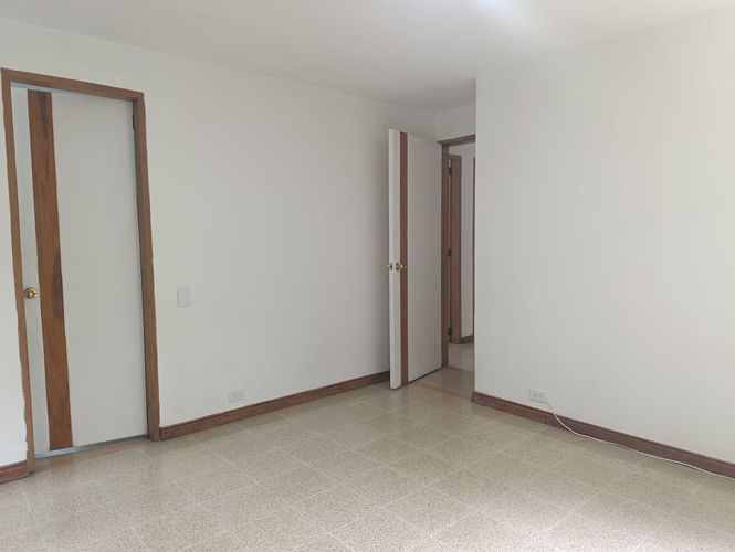 Apartamento de 3 alcobas en arriendo en El Poblado, Medellín, 128 m² · foto 11 de 18