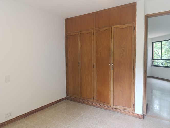 Apartamento de 3 alcobas en arriendo en El Poblado, Medellín, 128 m² · foto 14 de 18