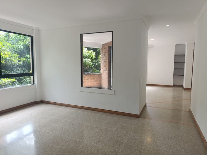 Apartamento de 3 alcobas en arriendo en El Poblado, Medellín, 128 m² · foto 15 de 18