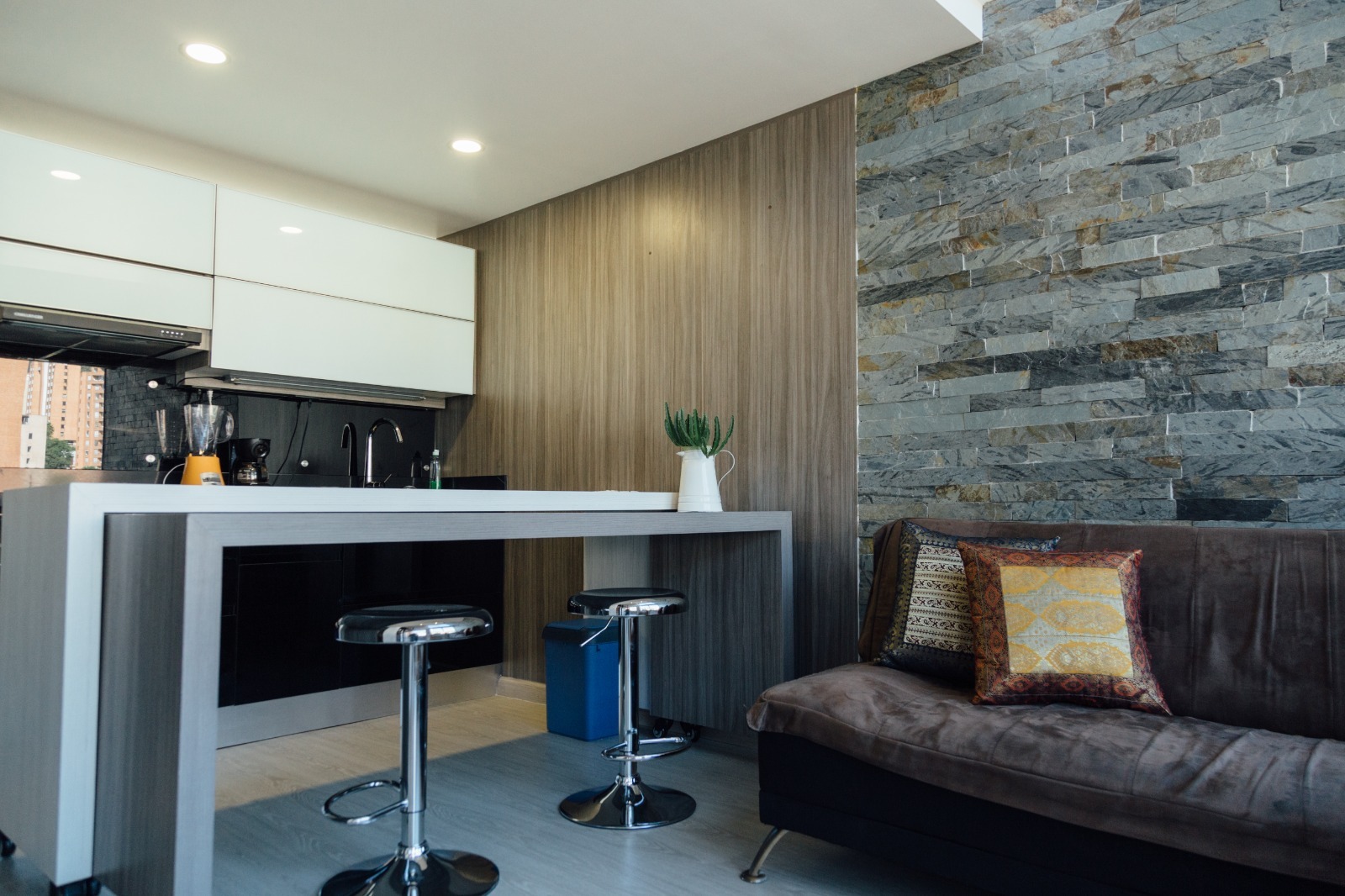 Apartamento en arriendo en Castropol, Medellín · foto 3 de 10