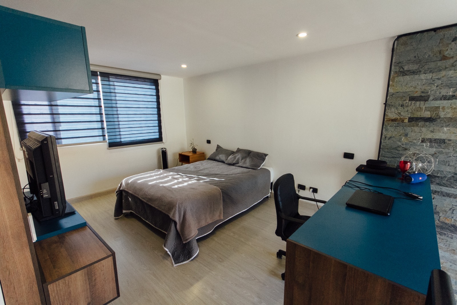 Apartamento en arriendo en Castropol, Medellín · foto 9 de 10