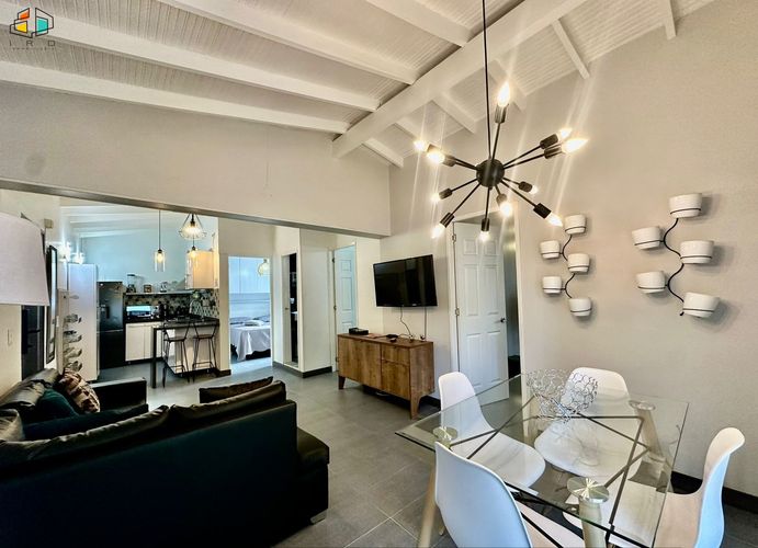 Apartamento de 3 alcobas en arriendo en Laureles, Medellín, 74 m² · foto 2 de 24