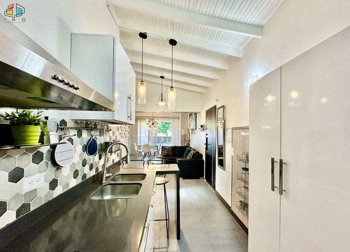 Apartamento de 3 alcobas en arriendo en Laureles, Medellín, 74 m² · foto 9 de 24