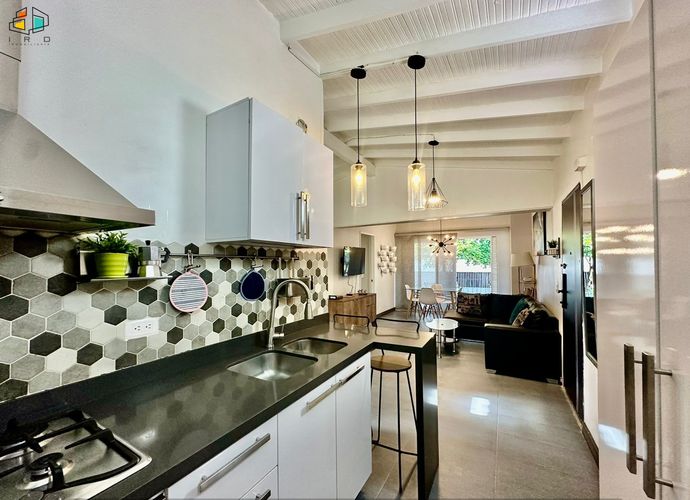 Apartamento de 3 alcobas en arriendo en Laureles, Medellín, 74 m² · foto 12 de 24